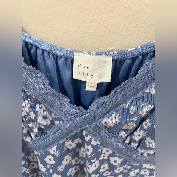 Dee Elly Blue Floral Mesh Mini Dress with Lace Trim - Size Small - Picture 5 of 9